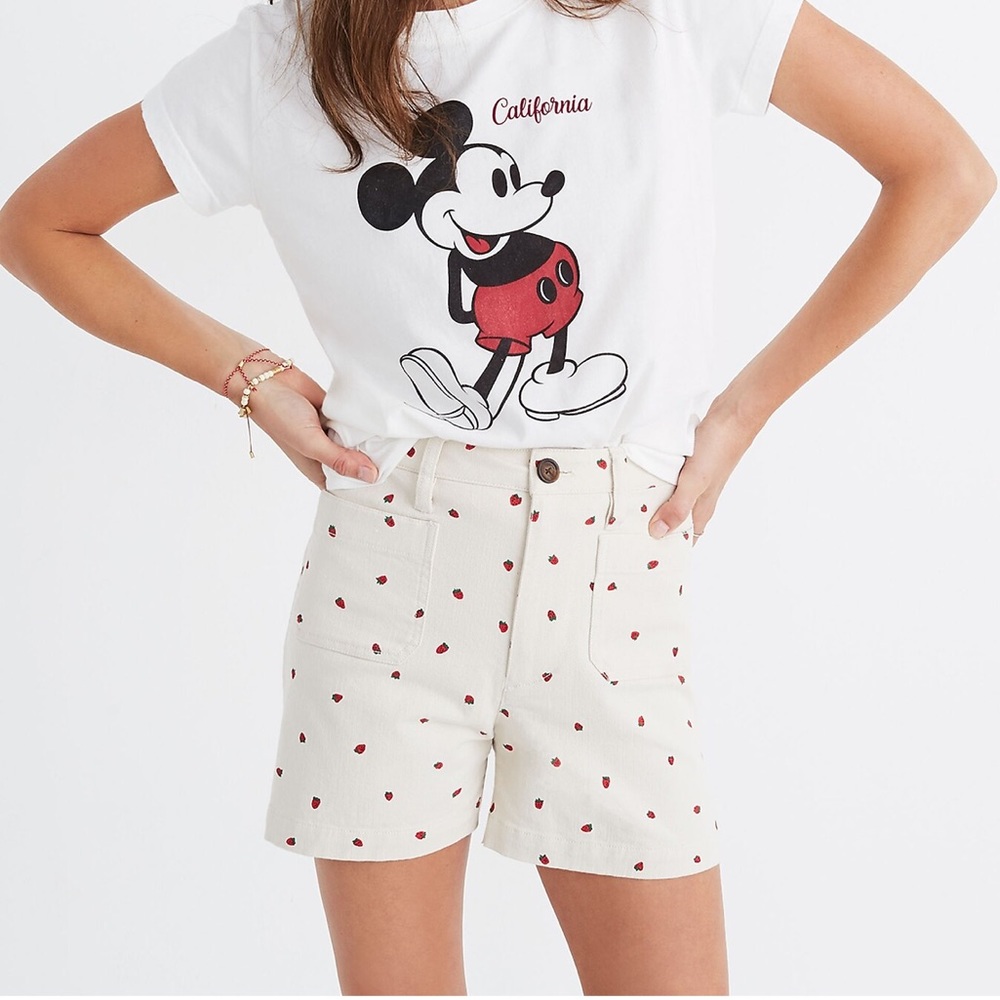 Madewell - Emmett Shorts in Fresh Strawberries